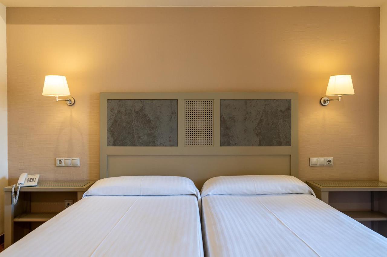 Hotel Alcossebre Luaran gambar