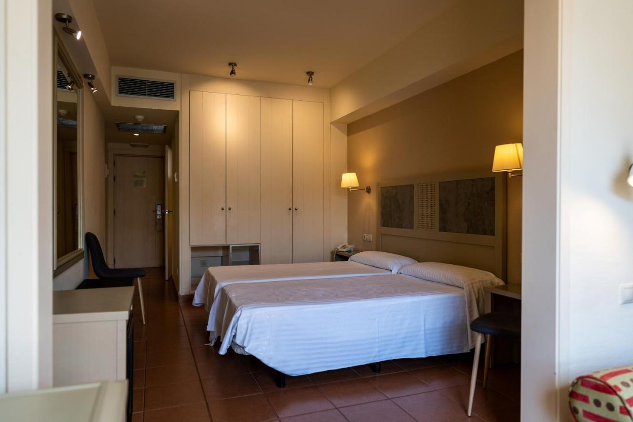 Hotel Alcossebre Luaran gambar