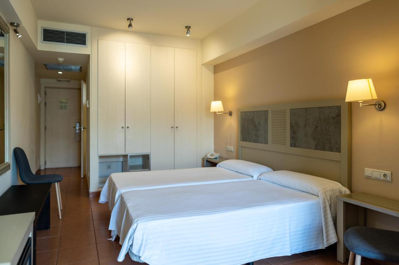 Hotel Alcossebre Luaran gambar